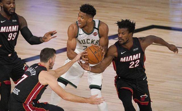 NBA季后赛次轮，巴特勒40分抢断绝杀热火晋级